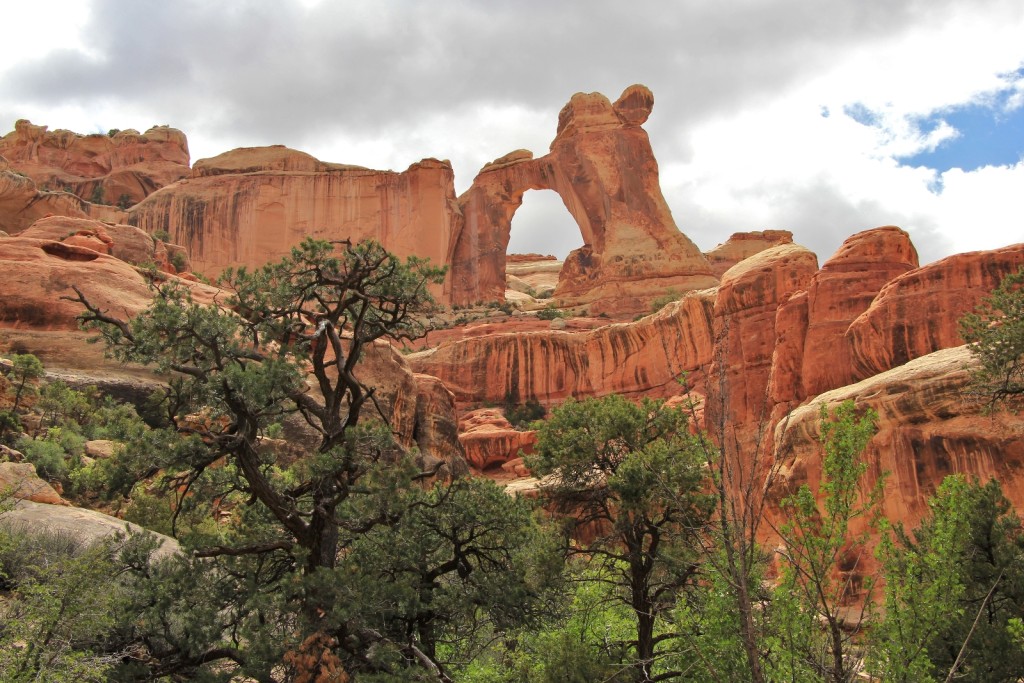 massive and beautiful Angel Arch