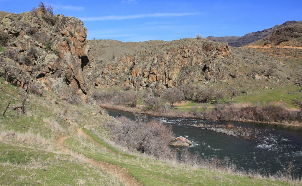 start of the Imnaha River trail