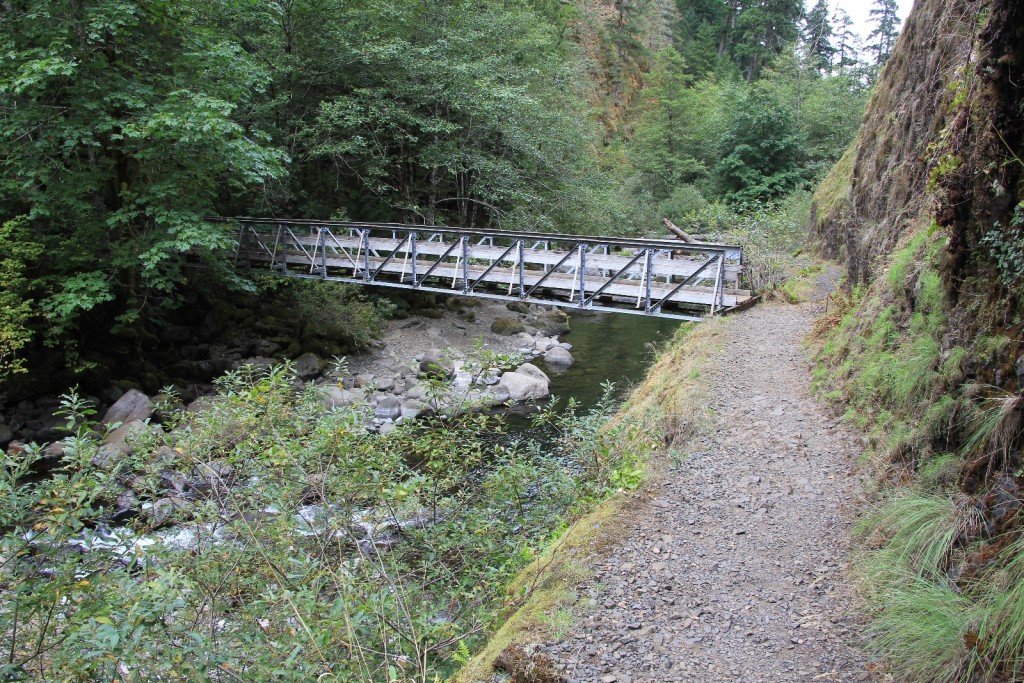 09-14-15 Eagle Creek hike (73a)