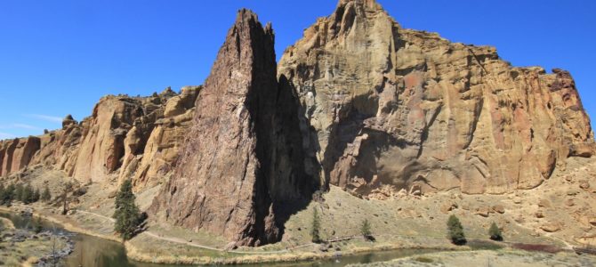 Central Oregon’s Smith Rock State Park: Canyon Trail, April 2018 Central Oregon’s Smith Rock State Park: Canyon Trail, April 2018